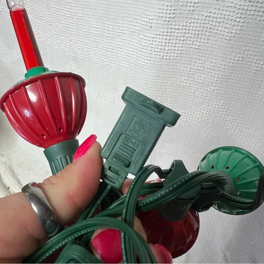 Vintage Christmas Bubble Lights Set 7 with cord - works red green holiday
